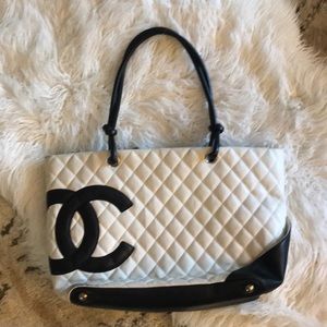 Authentic CHANEL Cambon Linge Leather Tote